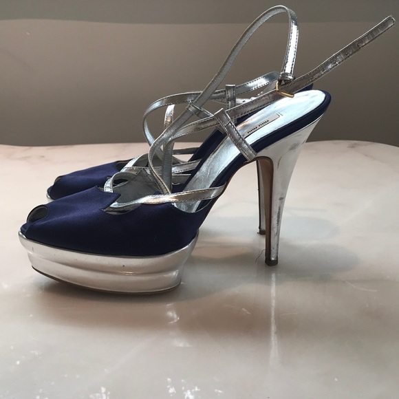 Miu Miu peep toe platform heels - Picture 2 of 5